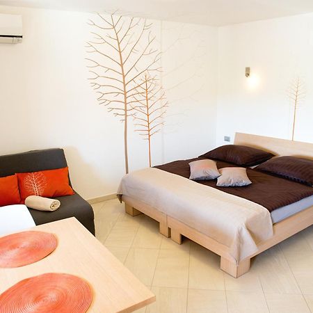 Zenja - Nature Property - Garden - Parking Yard Divaca Luaran gambar