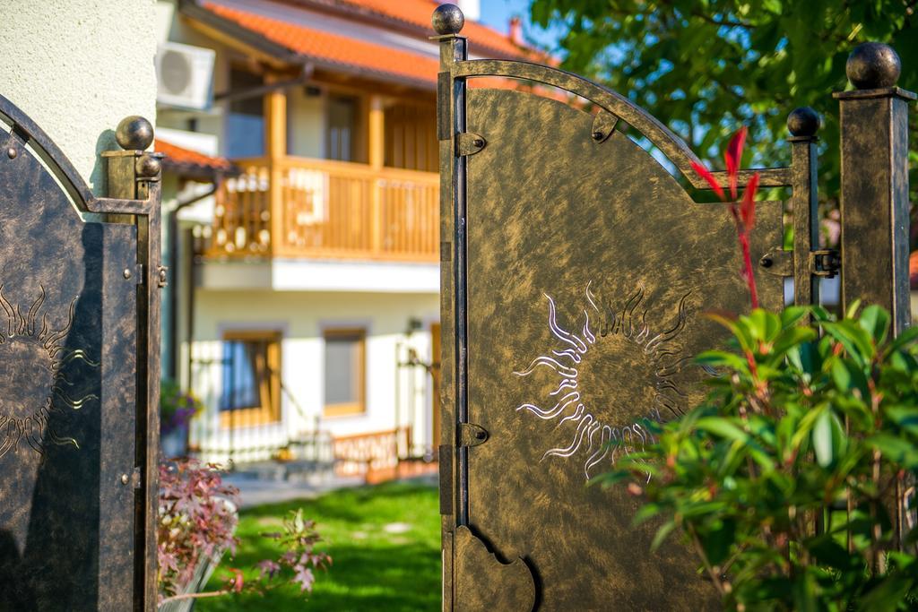 Zenja - Nature Property - Garden - Parking Yard Divaca Luaran gambar