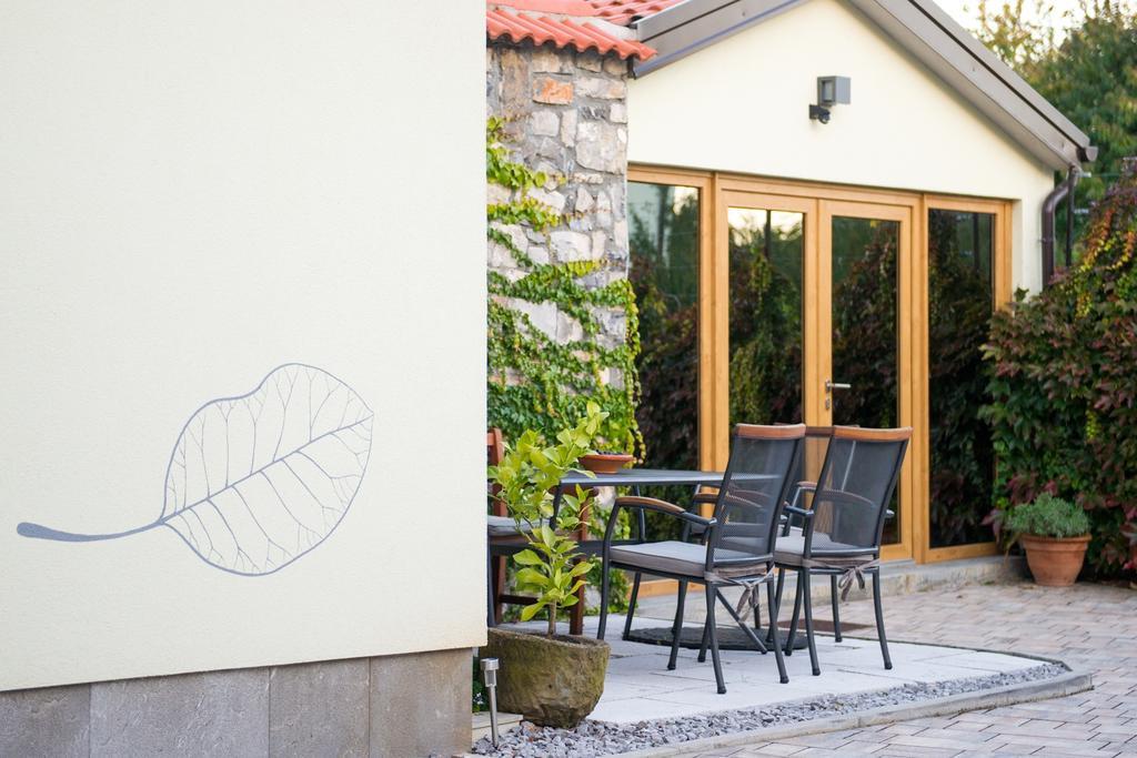 Zenja - Nature Property - Garden - Parking Yard Divaca Luaran gambar